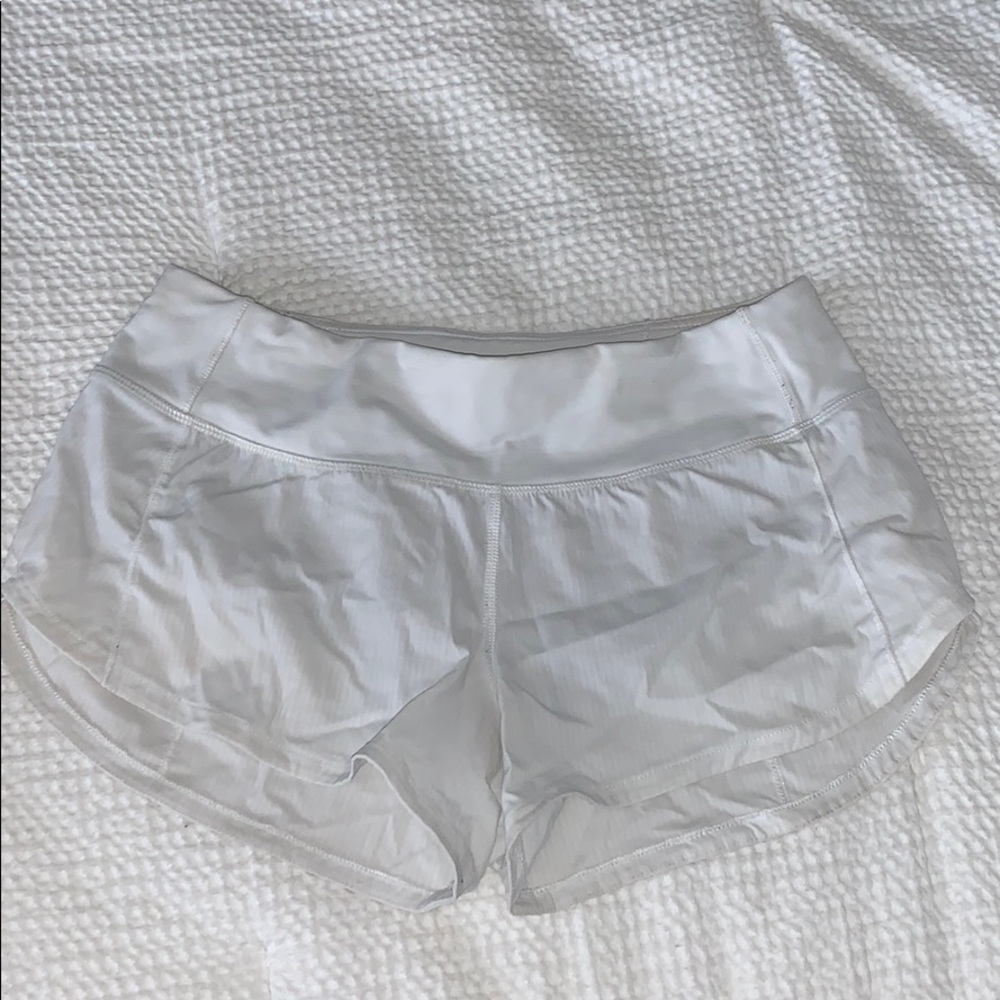 LULULEMON SPEED UP SHORTS